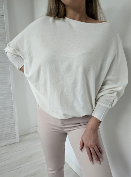 Sweter nietoperz 2663 biały