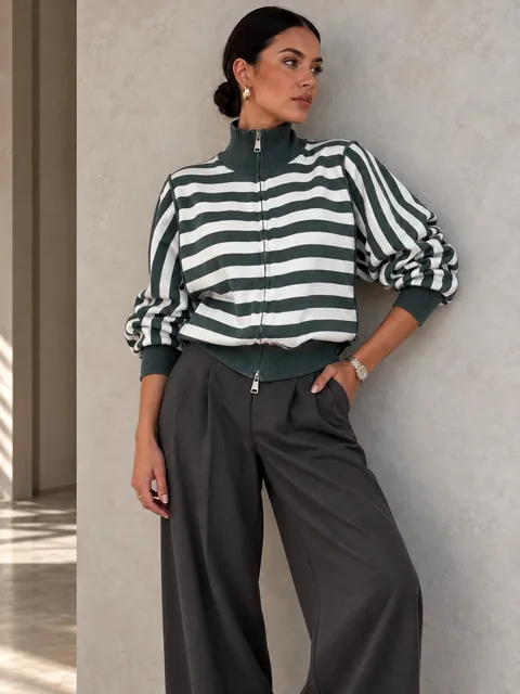 Sweter w paski 2024-30